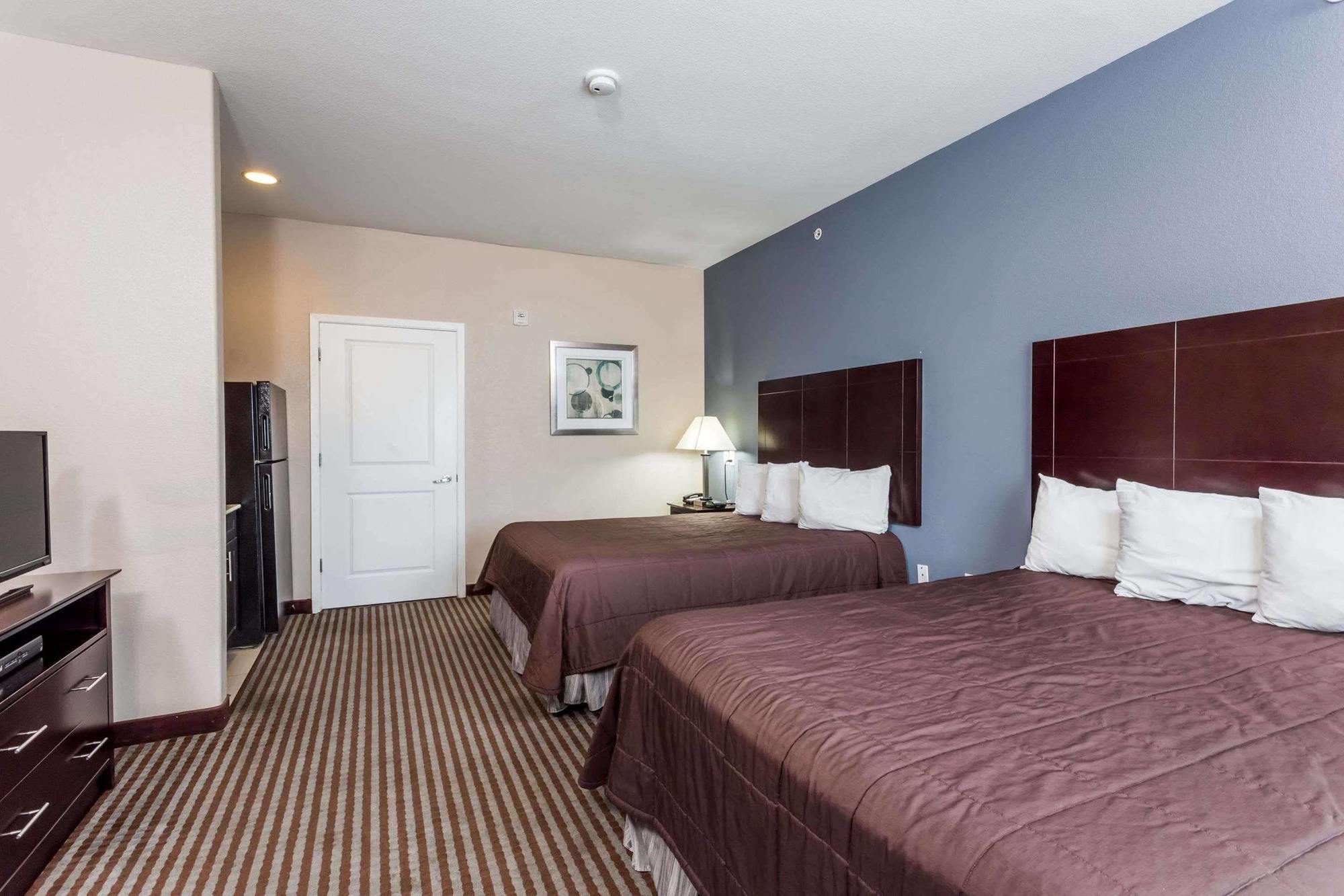 Hotel Atria & Three Rivers