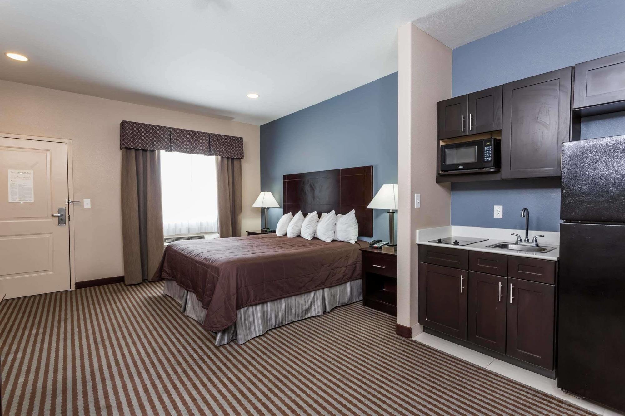 Hotel Atria &