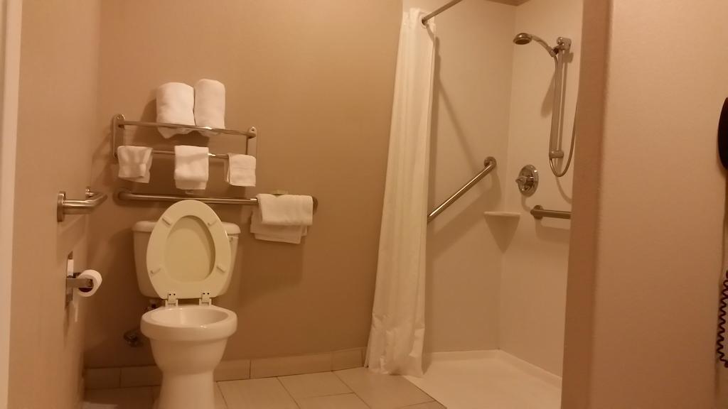 Hotel Atria &